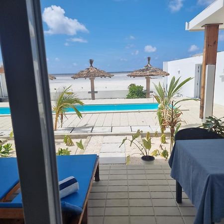 True South Hotel Addu City Exterior foto